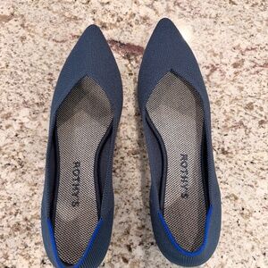 Rothy's Point Flats Navy size 8
